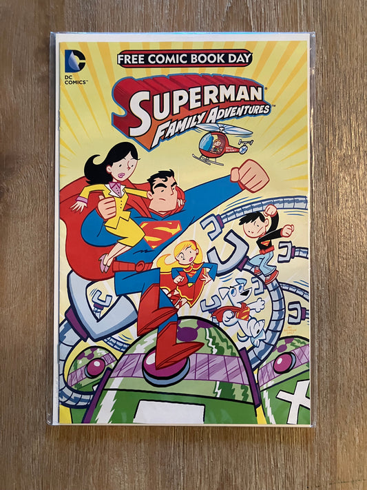 DC NATION FCBD SUPER SAMPLER/SUPERMAN FAMILY ADVENTURES FLIP BOOK #1 (2012) $1 Comic Book